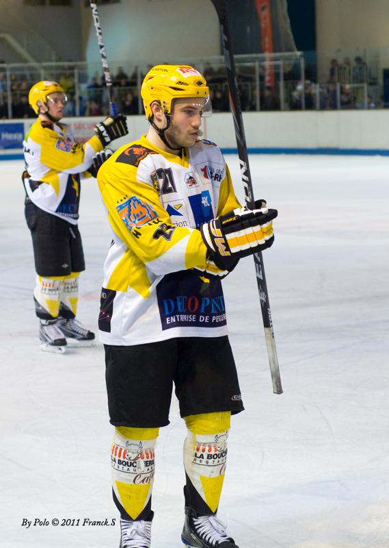 Photo hockey Ligue Magnus - Ligue Magnus : 16ème journée : Angers  vs Strasbourg  - Se rassurer