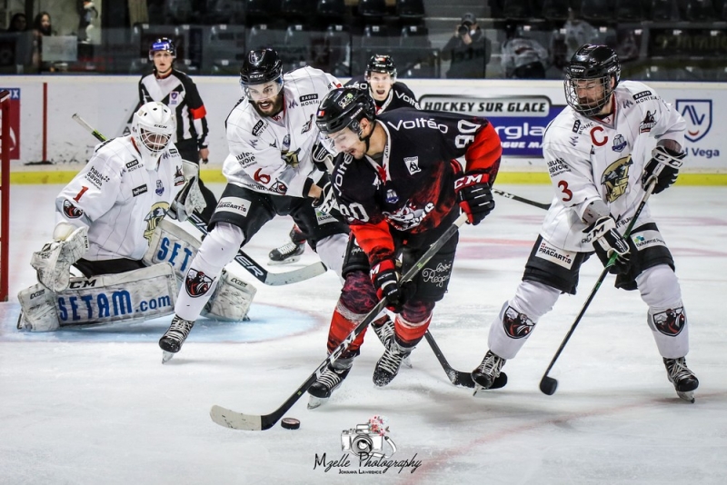 Photo hockey Ligue Magnus - Ligue Magnus : 16ème journée : Bordeaux vs Chamonix  - Les Boxers... d