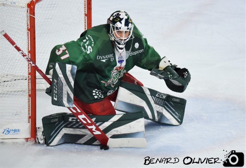 Photo hockey Ligue Magnus - Ligue Magnus : 16ème journée : Cergy-Pontoise vs Briançon  - Victoire à l’arrachée pour les Jokers.