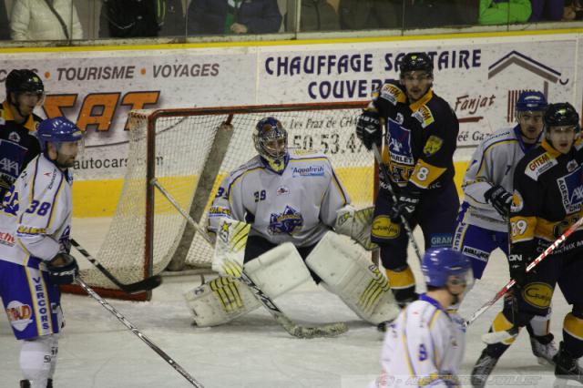 Photo hockey Ligue Magnus - Ligue Magnus : 16ème journée : Chamonix  vs Villard-de-Lans - Dominer n