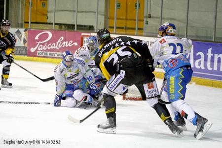 Photo hockey Ligue Magnus - Ligue Magnus : 16ème journée : Rouen vs Gap  - Pas de miracle à l