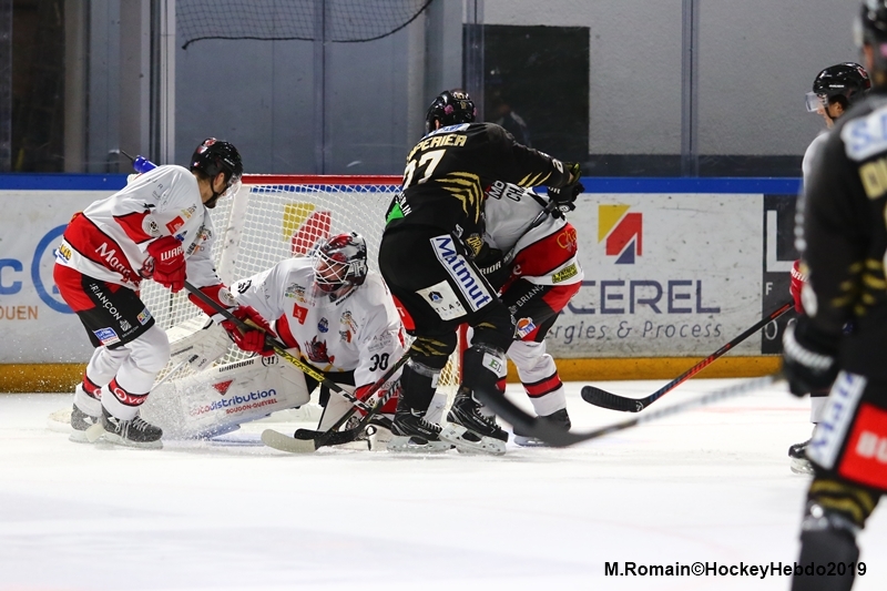 Photo hockey Ligue Magnus - Ligue Magnus : 16ème journée : Rouen vs Briançon  - Les Dragons enchaînent 