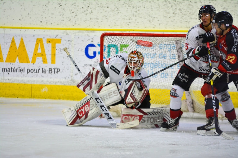 Photo hockey Ligue Magnus - Ligue Magnus : 17ème journée : Chamonix  vs Bordeaux - Toute une histoire de pénalités…
