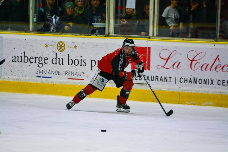 Photo hockey Ligue Magnus - Ligue Magnus : 17ème journée : Chamonix  vs Bordeaux - Toute une histoire de pénalités…