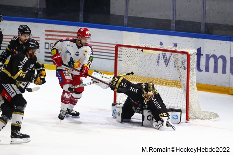 Photo hockey Ligue Magnus - Ligue Magnus : 18ème journée : Rouen vs Grenoble  - LM : Rouen s’offre le leader.