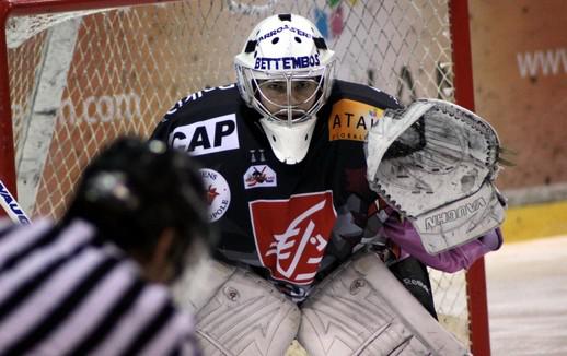 Photo hockey Ligue Magnus - Ligue Magnus : 19ème journée : Amiens  vs Dijon  - Ça pique pour Dijon...