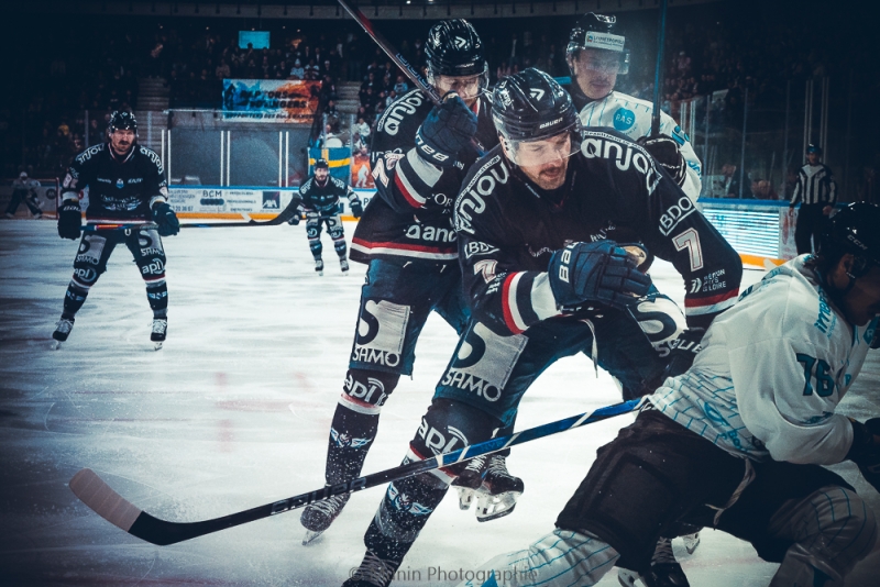 Photo hockey Ligue Magnus - Ligue Magnus : 19ème journée : Angers  vs Marseille - Victoire des Ducs vs Marseille - RESUME VIDEO + PHOTOS