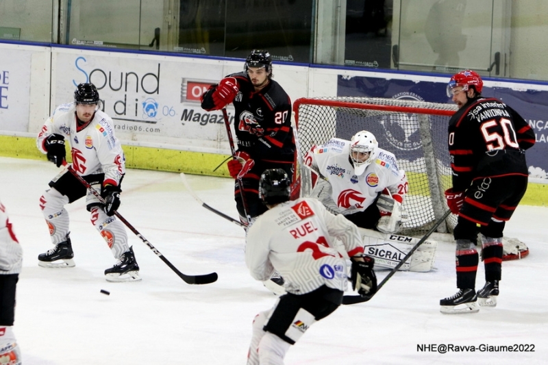 Photo hockey Ligue Magnus - Ligue Magnus : 19ème journée : Nice vs Amiens  - les Aigles assomment les Gothiques