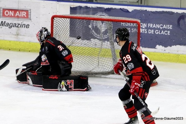 Photo hockey Ligue Magnus - Ligue Magnus : 19ème journée : Nice vs Bordeaux - Les Boxers creusent l’écart