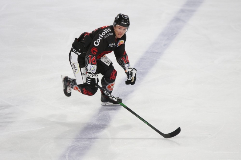 Photo hockey Ligue Magnus - Ligue Magnus : 1ère journée : Amiens  vs Angers  - Les Ducs ont fini par avoir la peau des Gothiques