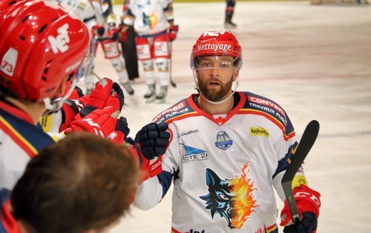 Photo hockey Ligue Magnus - Ligue Magnus : 1ère journée : Angers  vs Grenoble  - Angers corrigé d