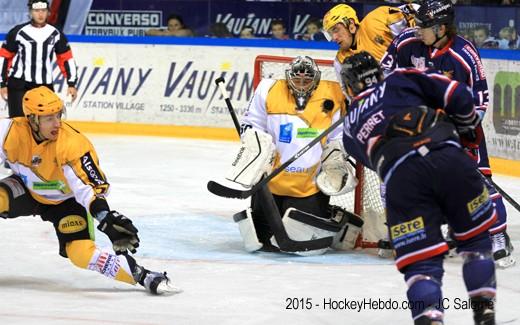 Photo hockey Ligue Magnus - Ligue Magnus : 1ère journée : Grenoble  vs Strasbourg  - Grenoble perd son a-Bourdages