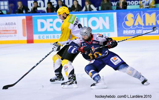 Photo hockey Ligue Magnus - Ligue Magnus : 1ère journée : Grenoble  vs Strasbourg  - Une bonne étoile strasbourgeoise