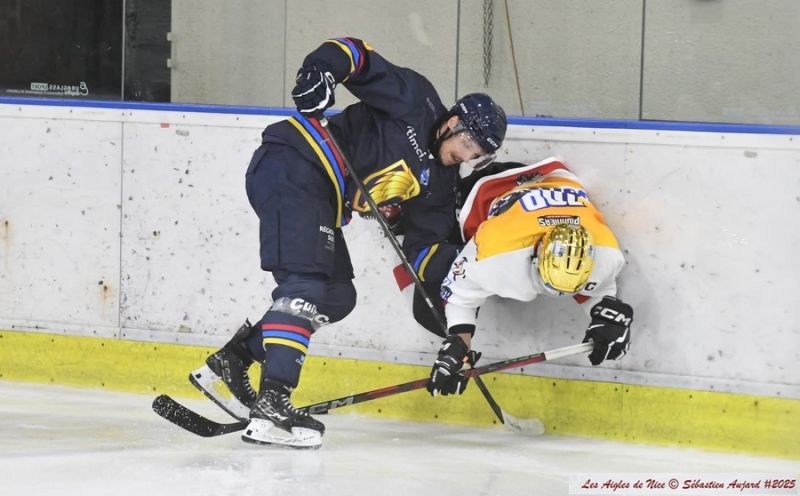 Photo hockey Ligue Magnus - Ligue Magnus : 1ere journée : Nice vs Chamonix  - Une victoire convaincante pour les Aigles