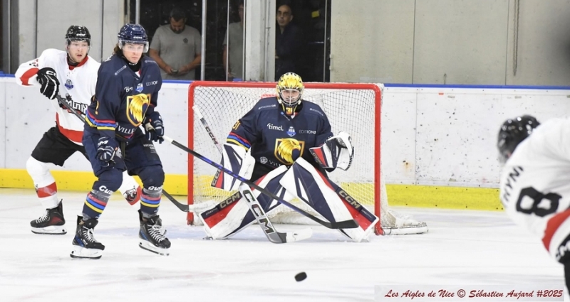 Photo hockey Ligue Magnus - Ligue Magnus : 1ere journée : Nice vs Chamonix  - Une victoire convaincante pour les Aigles