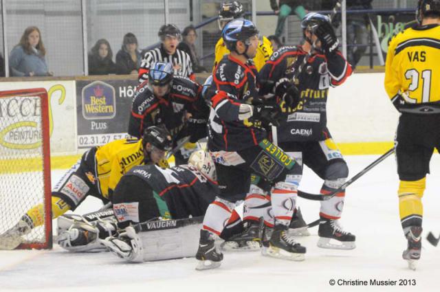 Photo hockey Ligue Magnus - Ligue Magnus : 20ème journée : Caen  vs Rouen - Les Drakkars réalisent l
