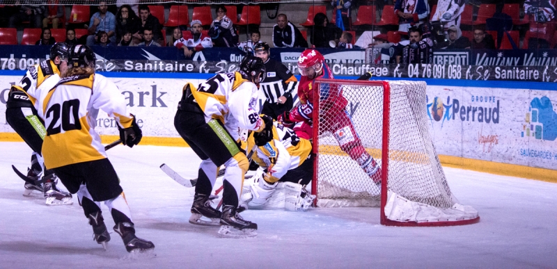 Photo hockey Ligue Magnus - Ligue Magnus : 21ème journée : Grenoble  vs Strasbourg  - Grenoble se replace !