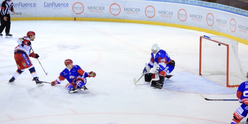 Photo hockey Ligue Magnus - Ligue Magnus : 21ème journée : Lyon vs Grenoble  - La minute fatale