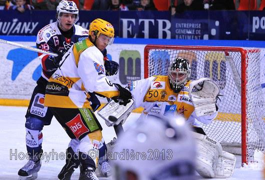 Photo hockey Ligue Magnus - Ligue Magnus : 22ème journée  : Grenoble  vs Strasbourg  - Grenoble dans l