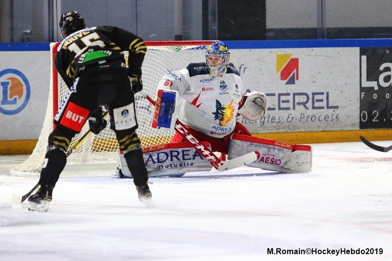 Photo hockey Ligue Magnus - Ligue Magnus : 23ème journée : Rouen vs Grenoble  - LM : victoire des Dragons avec les tripes et la fierté