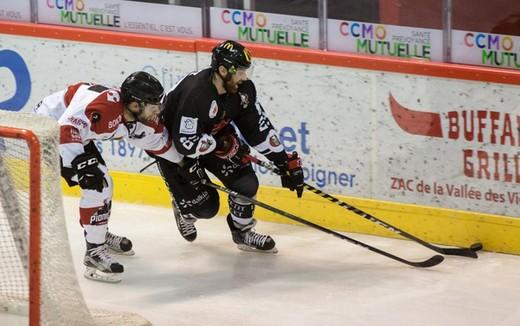 Photo hockey Ligue Magnus - Ligue Magnus : 24ème journée : Amiens  vs Chamonix / Morzine - Les Pionniers surprennent les Gothiques 