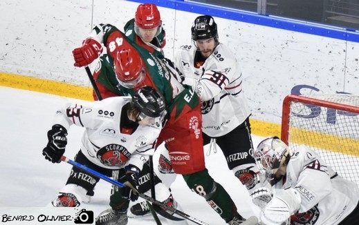 Photo hockey Ligue Magnus - Ligue Magnus : 24ème journée : Cergy-Pontoise vs Mulhouse - Les Jokers enfoncent les Scorpions