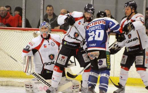 Photo hockey Ligue Magnus - Ligue Magnus : 25ème journée  : Caen  vs Angers  - Angers prépare bien sa Finale