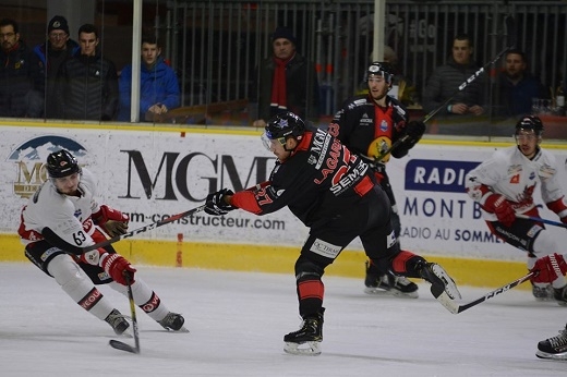Photo hockey Ligue Magnus - Ligue Magnus : 25ème journée : Chamonix  vs Briançon  - Chamonix réagit !