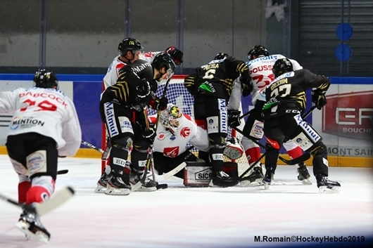 Photo hockey Ligue Magnus - Ligue Magnus : 25ème journée : Rouen vs Amiens  - Les Dragons de Rouen flambent
