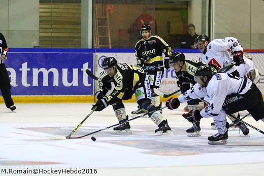 Photo hockey Ligue Magnus - Ligue Magnus : 25ème journée : Rouen vs Amiens  - LM : Difficile pour les Dragons.