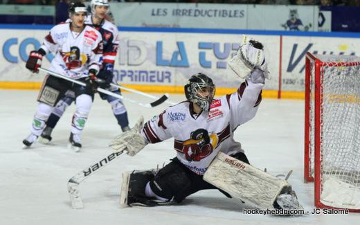 Photo hockey Ligue Magnus - Ligue Magnus : 26ème journée  : Grenoble  vs Morzine-Avoriaz - Le brûleur manque de gaz !