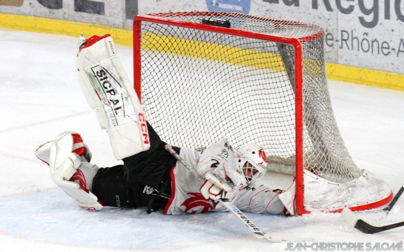 Photo hockey Ligue Magnus - Ligue Magnus : 26ème journée : Grenoble  vs Amiens  - Amiens surclasse Grenoble !