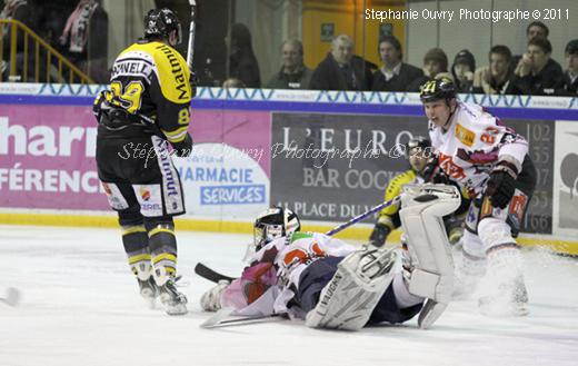 Photo hockey Ligue Magnus - Ligue Magnus : 26ème journée : Rouen vs Amiens  - Rouen conforte son leadership