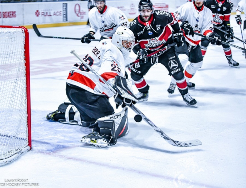 Photo hockey Ligue Magnus - Ligue Magnus : 26ème journée : Bordeaux vs Chamonix - Les Boxers révisent leurs gammes avant Angers ! Photo hockey Ligue Magnus - Ligue Magnus : 26ème journée : Bordeaux vs Chamonix - Les Boxers révisent leurs gammes avant Angers !