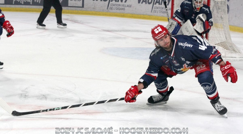 Photo hockey Ligue Magnus - Ligue Magnus : 28ème journée : Grenoble  vs Amiens  - Grenoble gagne un match de bouchers