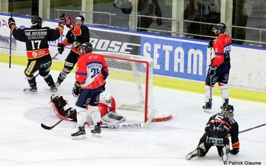 Photo hockey Ligue Magnus - Ligue Magnus : 29ème journée : Nice vs Angers  - LM : Les Aigles surprennent les Ducs