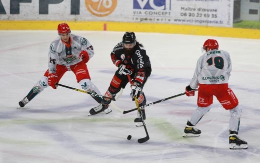 Photo hockey Ligue Magnus - Ligue Magnus : 2ème journée : Amiens  vs Cergy-Pontoise - LM : Amiens loupe son entrée
