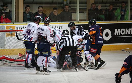 Photo hockey Ligue Magnus - Ligue Magnus : 2ème journée : Chamonix  vs Grenoble  - Chamonix en impose