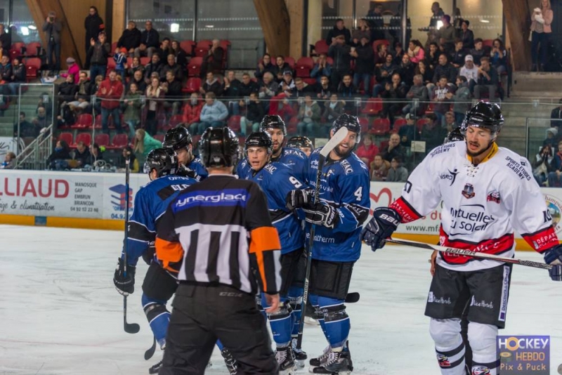 Photo hockey Ligue Magnus - Ligue Magnus : 2ème journée : Gap  vs Nice - Comme un sentiment d