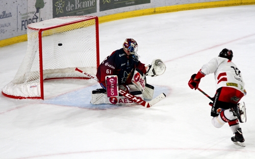 Photo hockey Ligue Magnus - Ligue Magnus : 2ème journée : Grenoble  vs Briançon  - LM : Reprise difficile pour les BDL