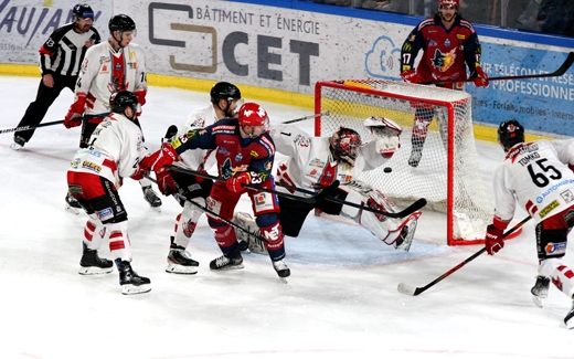 Photo hockey Ligue Magnus - Ligue Magnus : 30ème journée : Grenoble  vs Briançon  - Grenoble termine bien l