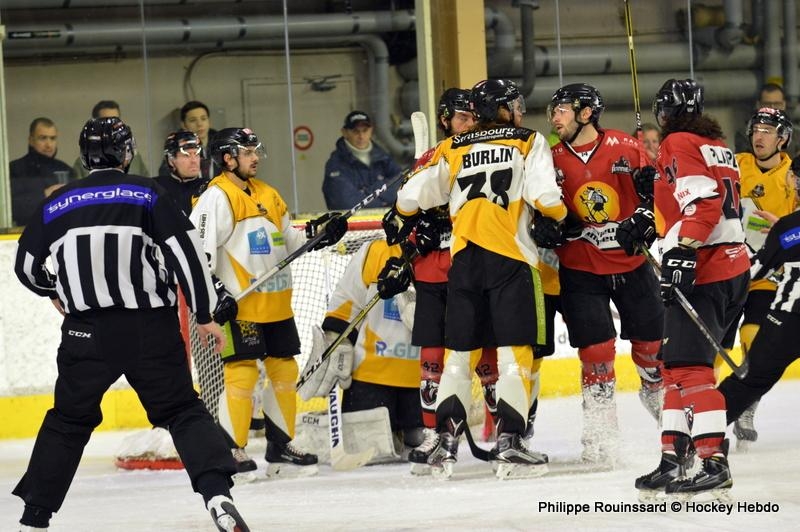 Photo hockey Ligue Magnus - Ligue Magnus : 31ème journée : Chamonix  vs Strasbourg  - Nouvelle année et première victoire pour les Pionniers
