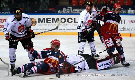 Photo hockey Ligue Magnus - Ligue Magnus : 32ème journée : Grenoble  vs Amiens  - LM : Grenoble encore au dessus