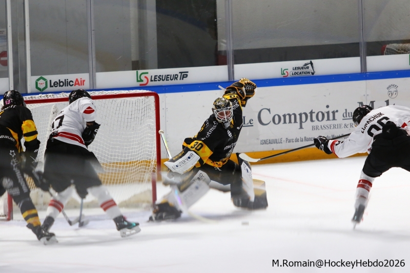 Photo hockey Ligue Magnus - Ligue Magnus : 33Ã¨me journÃ©e  : Rouen vs Chamonix  - Les Dragons s’imposent en fusillade.