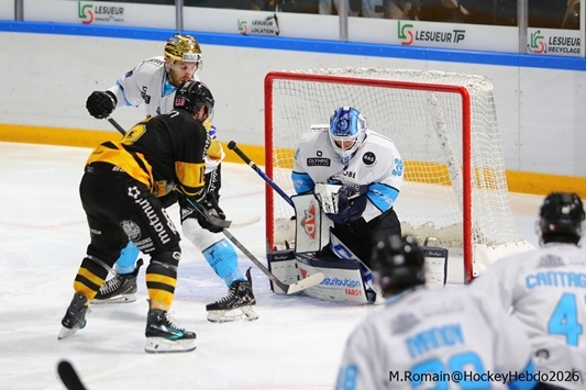 Photo hockey Ligue Magnus - Ligue Magnus : 35ème journée  : Rouen vs Marseille - Les dragons font plier les spartiates.