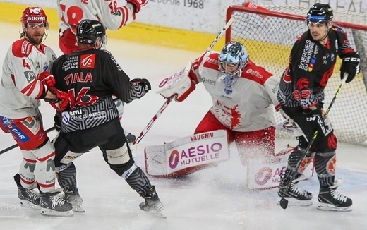 Photo hockey Ligue Magnus - Ligue Magnus : 36ème journée : Amiens  vs Grenoble  - Grenoble s