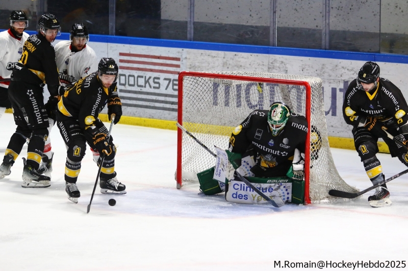 Photo hockey Ligue Magnus - Ligue Magnus : 37ème journée : Rouen vs Chamonix  - Rouen s’impose au bout du suspens.