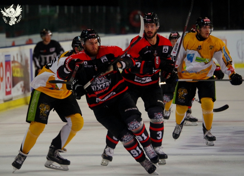 Photo hockey Ligue Magnus - Ligue Magnus : 38ème journée : Bordeaux vs Strasbourg  - Sa majesté Spencer frappa trois fois !