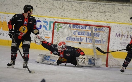 Photo hockey Ligue Magnus - Ligue Magnus : 38ème journée : Chamonix  vs Rouen - 20 minutes de trop pour les Pionniers…