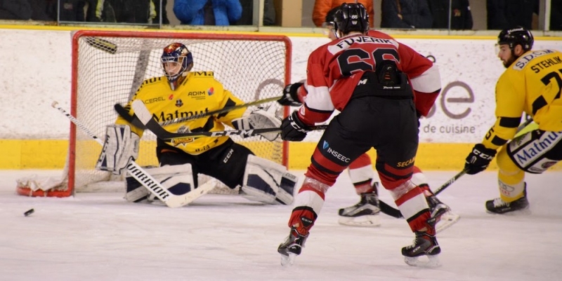Photo hockey Ligue Magnus - Ligue Magnus : 38ème journée : Chamonix  vs Rouen - 4 minutes qui font la différence